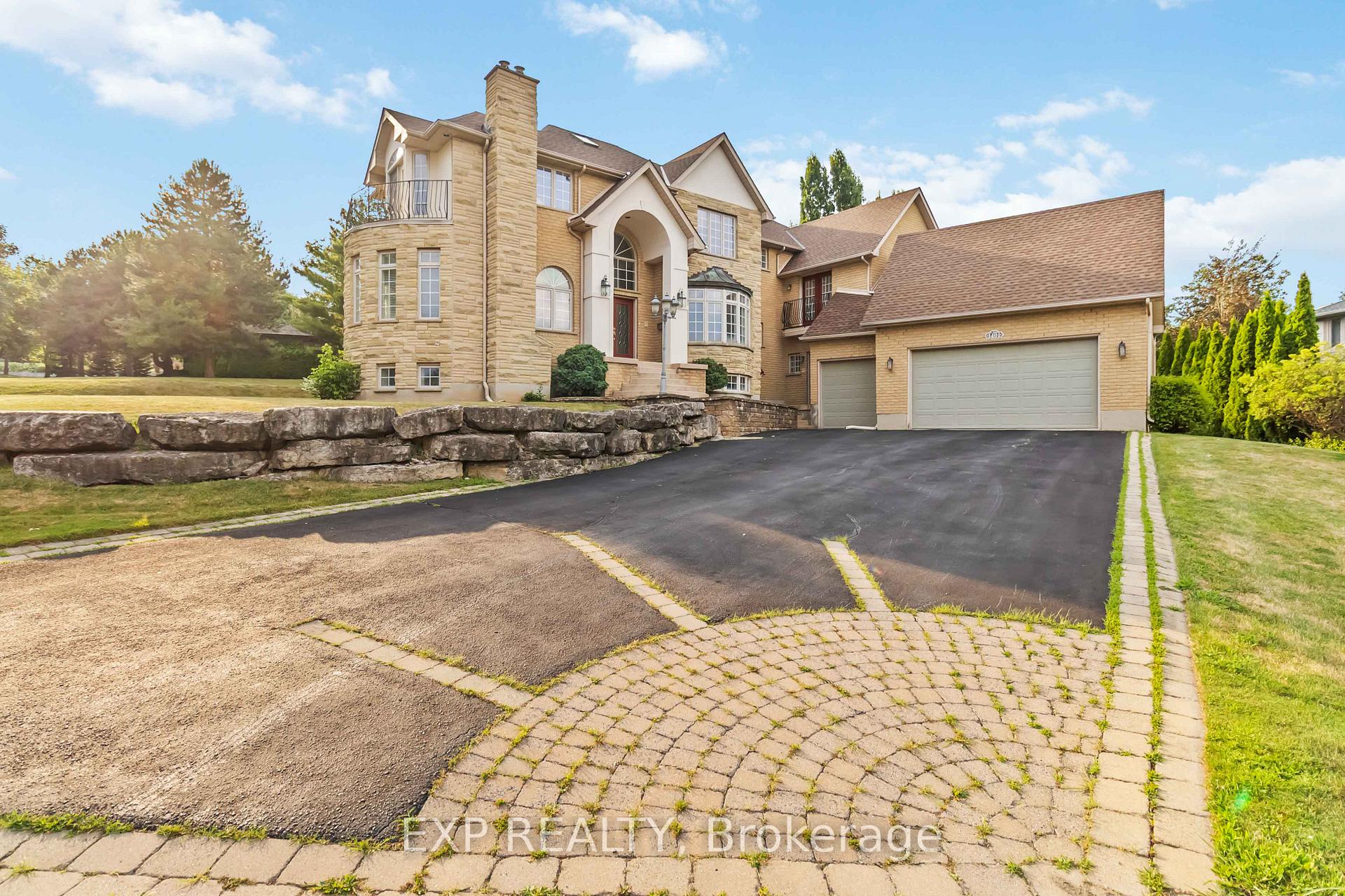 1401 Tamworth Court, Burlington, ON L7P 4V3