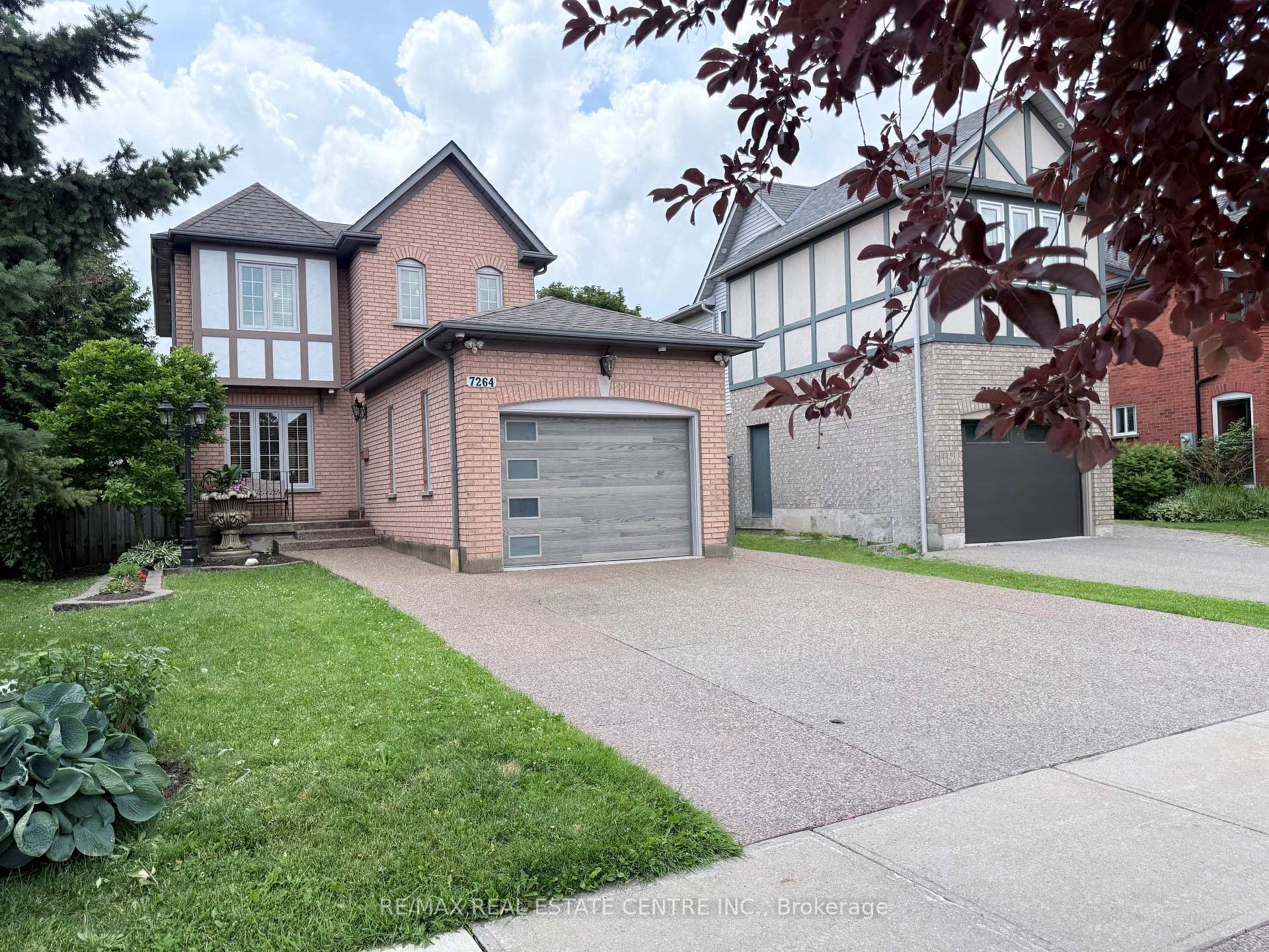 7264 Seabreeze Drive, Mississauga, ON L5N 6K7