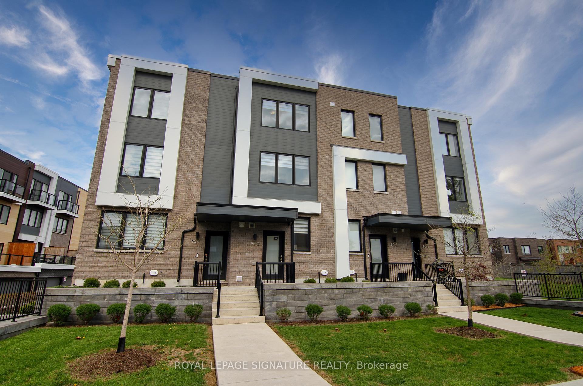90 Stanley Greene Boulevard 2, Toronto, ON M3K 0C8
