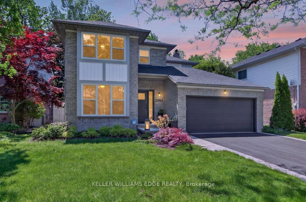 2084 William O'Connell Boulevard, Burlington, ON L7M 3V1
