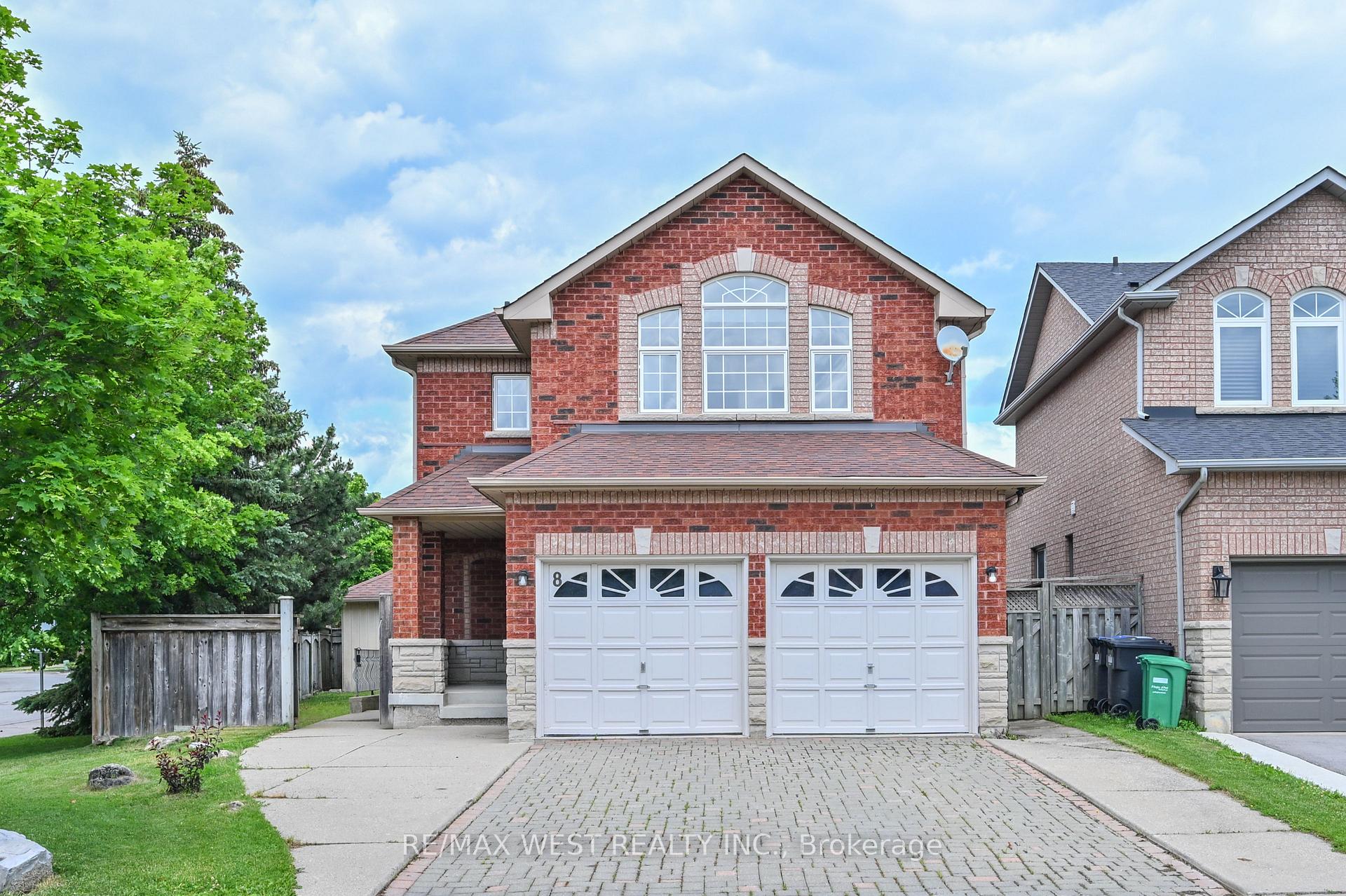 8 Terrastone Court, Caledon, ON L7E 2T7