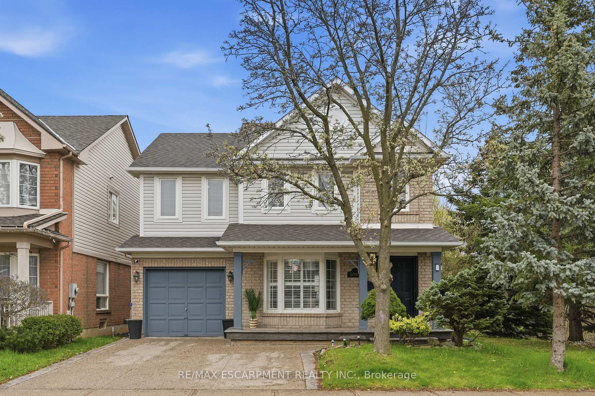 5010 Bunton Crescent, Burlington, ON L7L 6H2