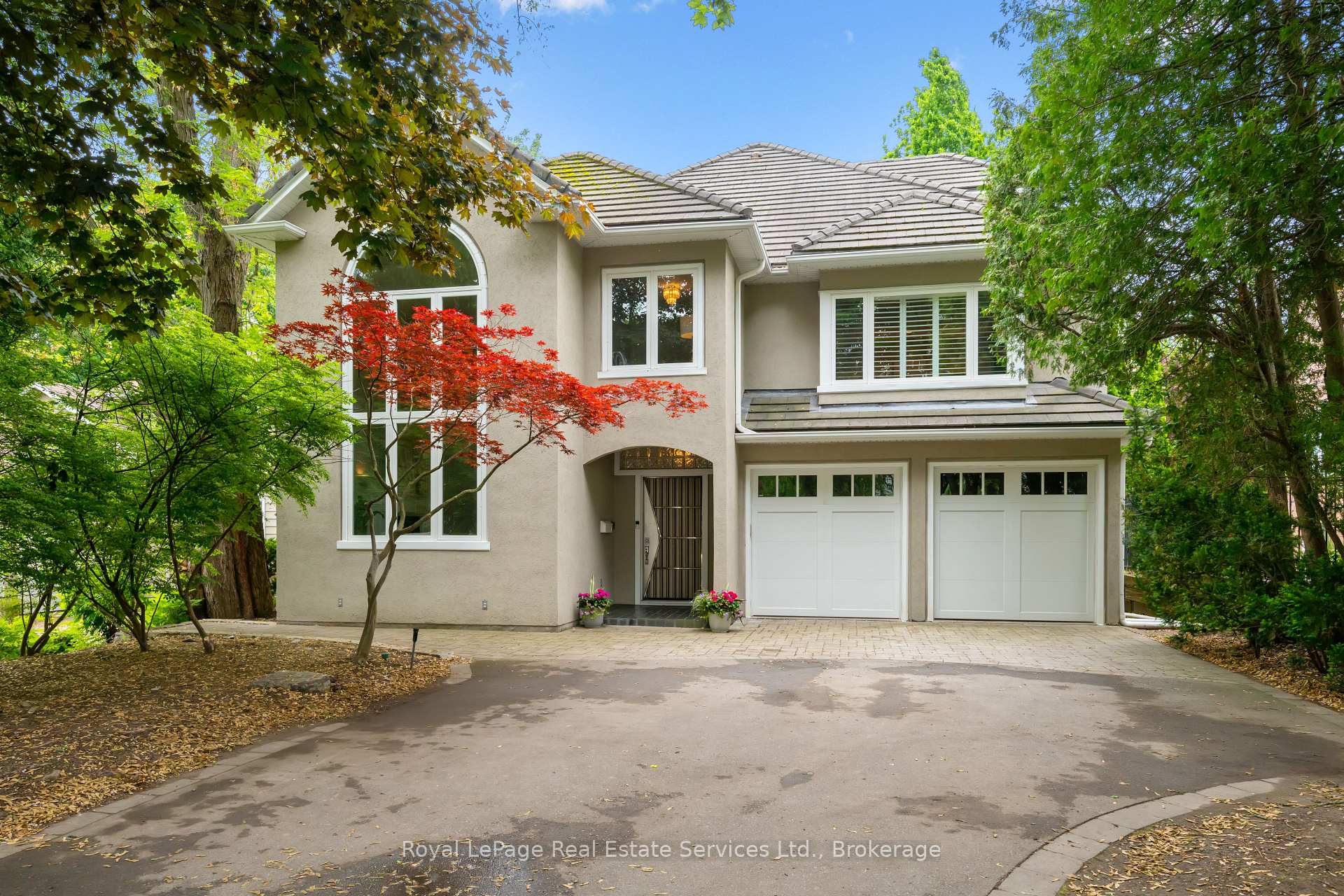 480 CHARTWELL Road, Oakville, ON L6J 4A5