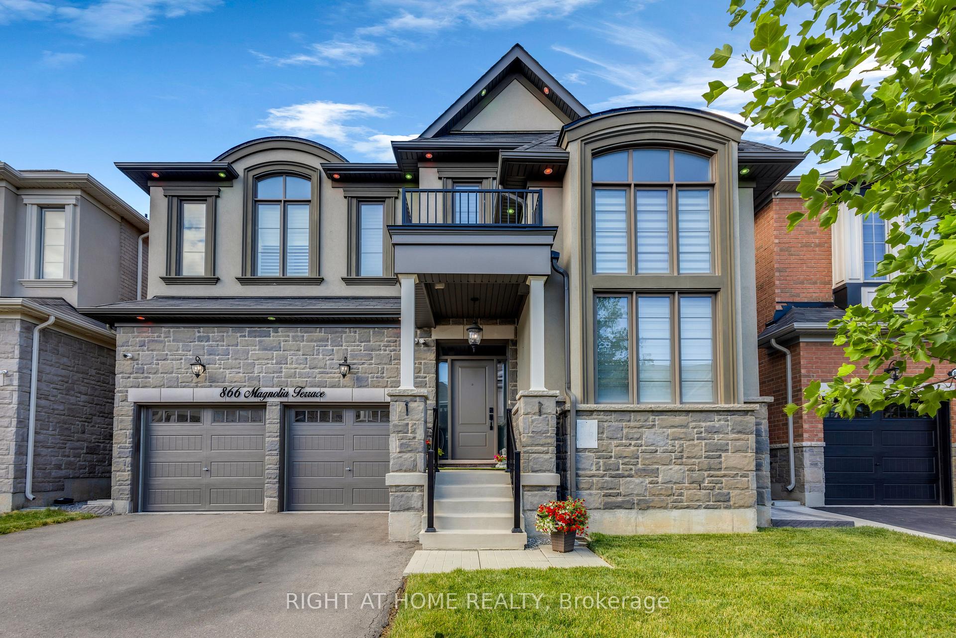 866 Magnolia Terrace, Milton, ON L9E 1R2