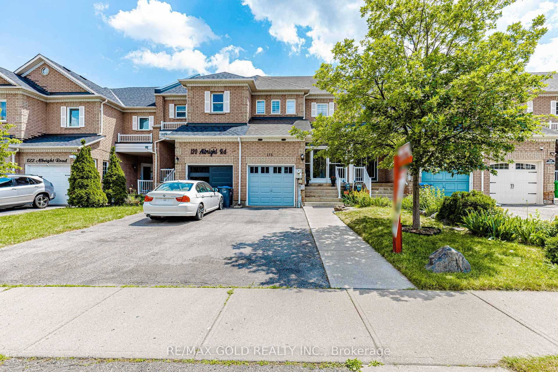 118 Albright Road, Brampton, ON L6X 5E6