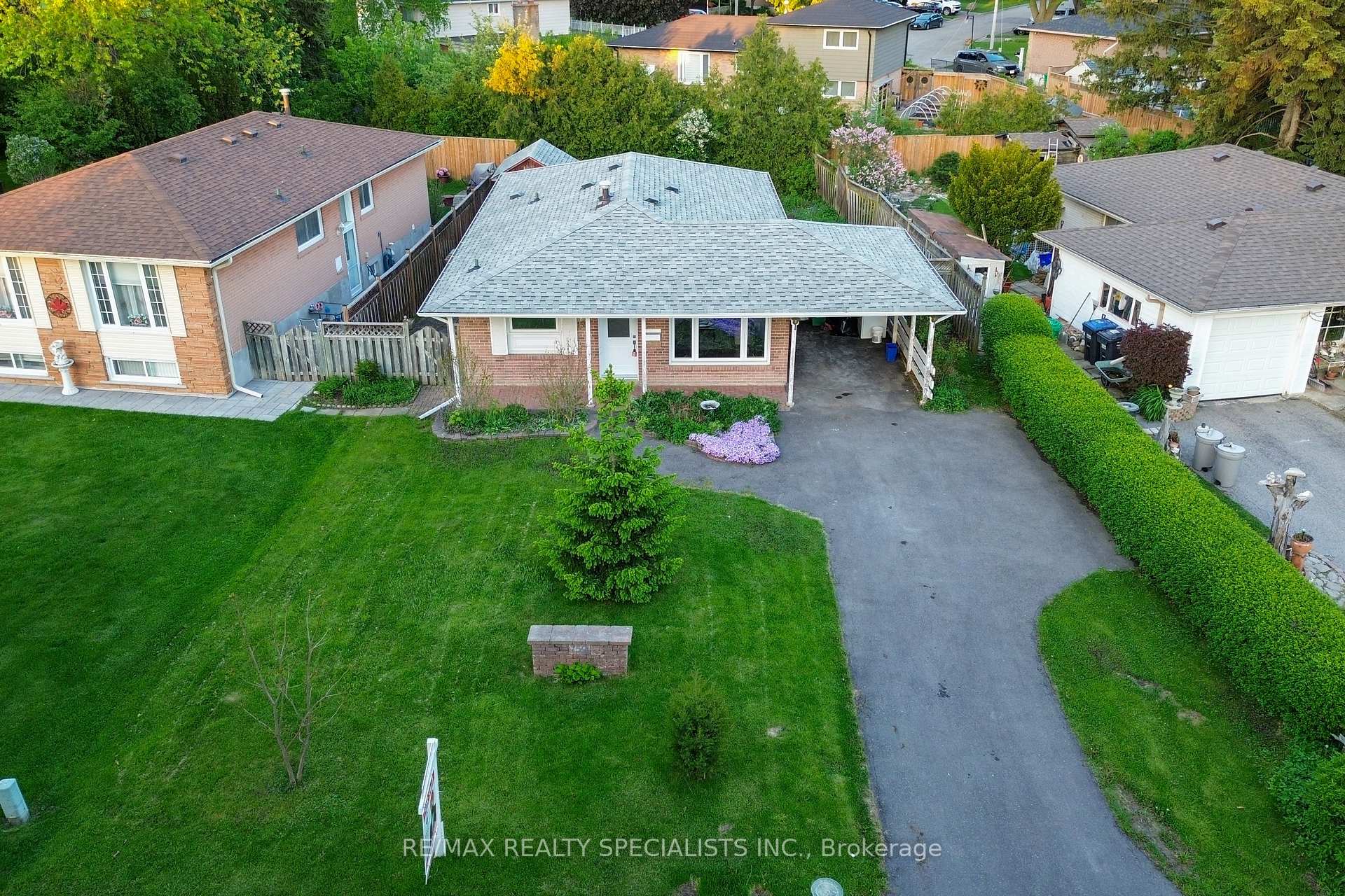 159 Bartley Bull Parkway, Brampton, ON L6W 2K1