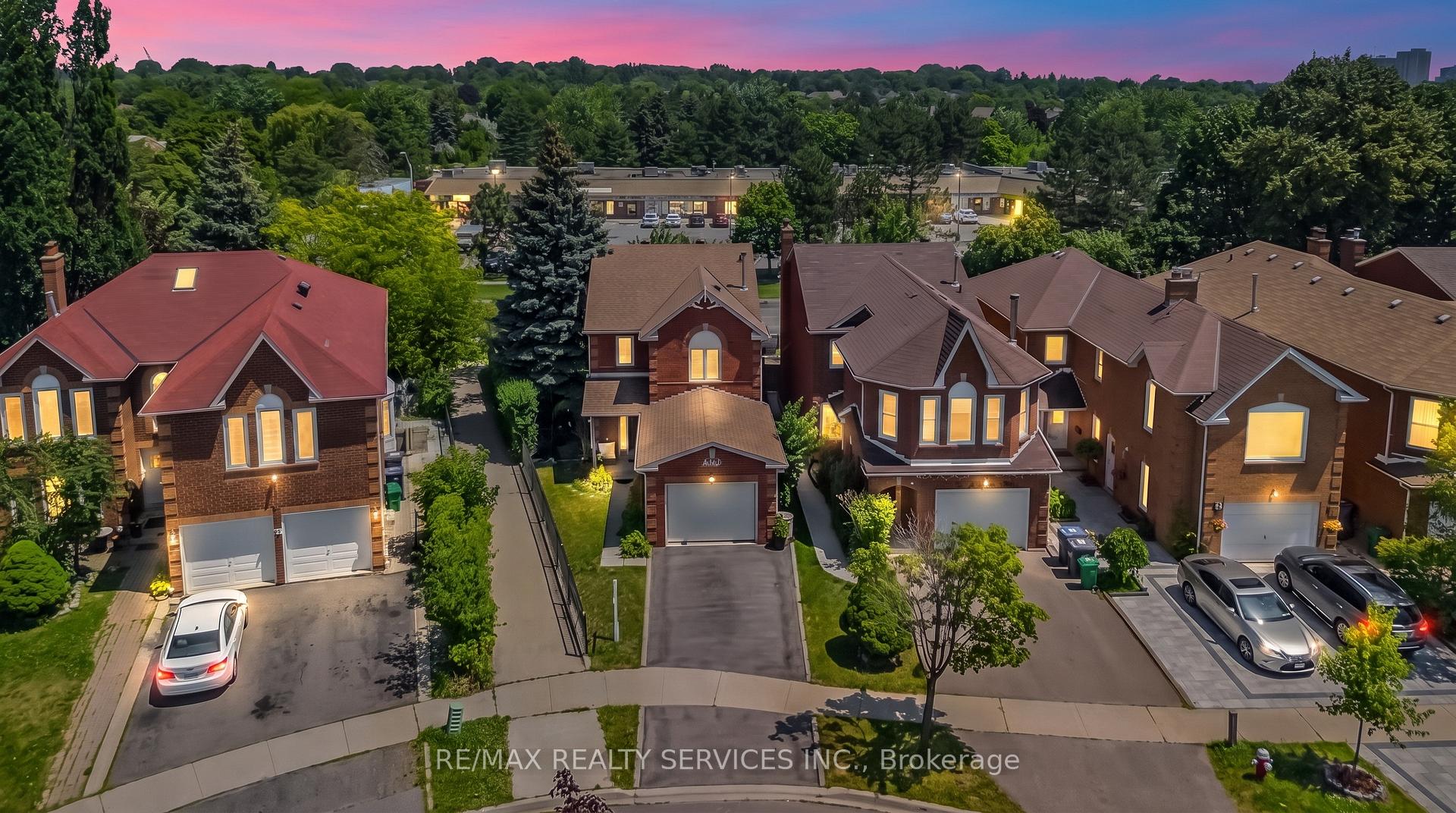 76 Leeward Drive, Brampton, ON L6S 5V8