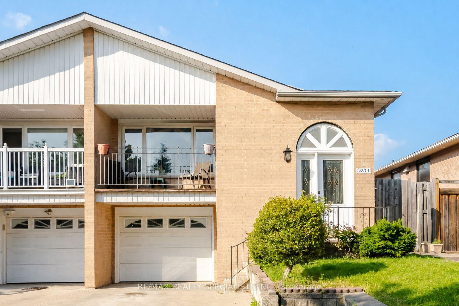 2571 Trident Avenue, Mississauga, ON L5B 2L3