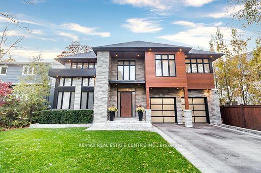 76 Ben Machree Drive, Mississauga, ON L5H 2S3