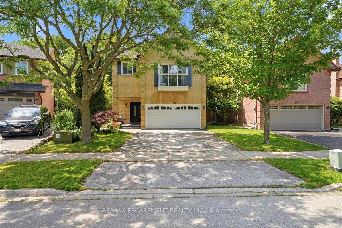140 Romain Crescent, Oakville, ON L6H 5A6