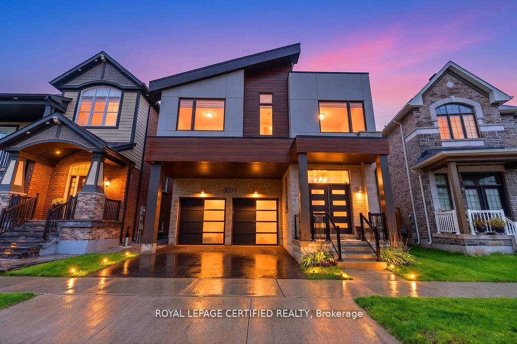 3071 Trailside Drive, Oakville, ON L6M 0Z4