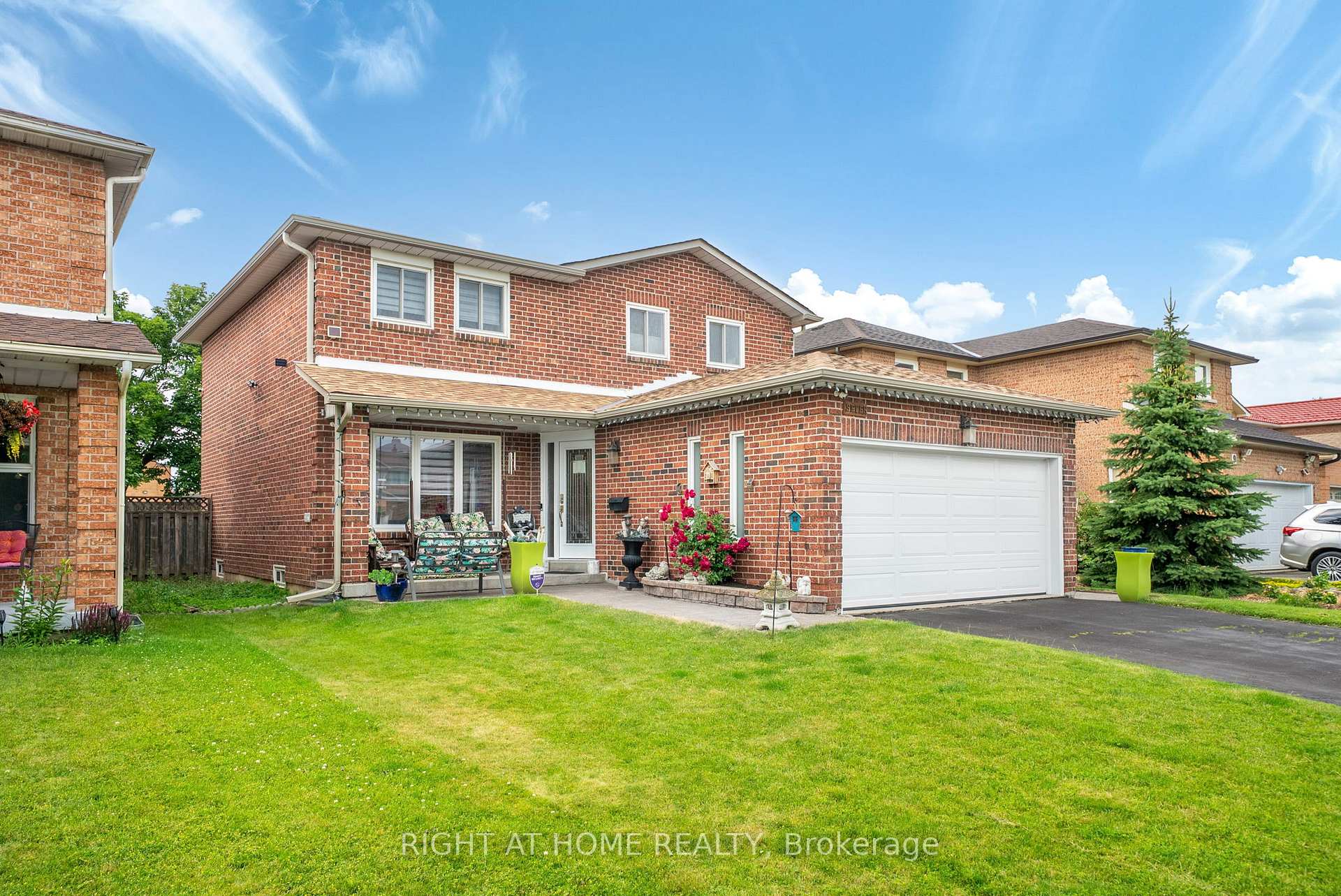 7 Polygon Court, Brampton, ON L6Z 3X8