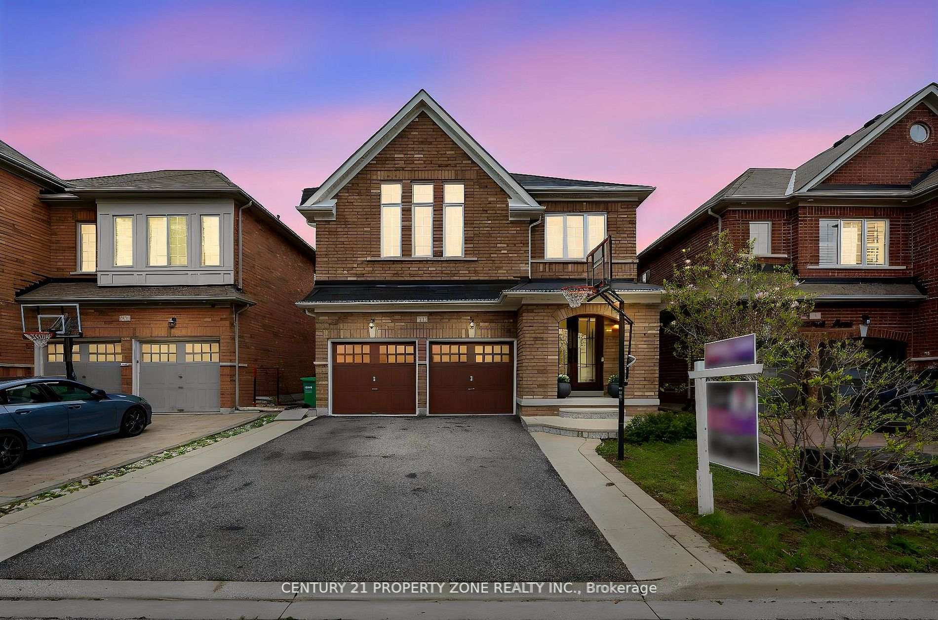 19 Bellcrest Road, Brampton, ON L6Y 2M7
