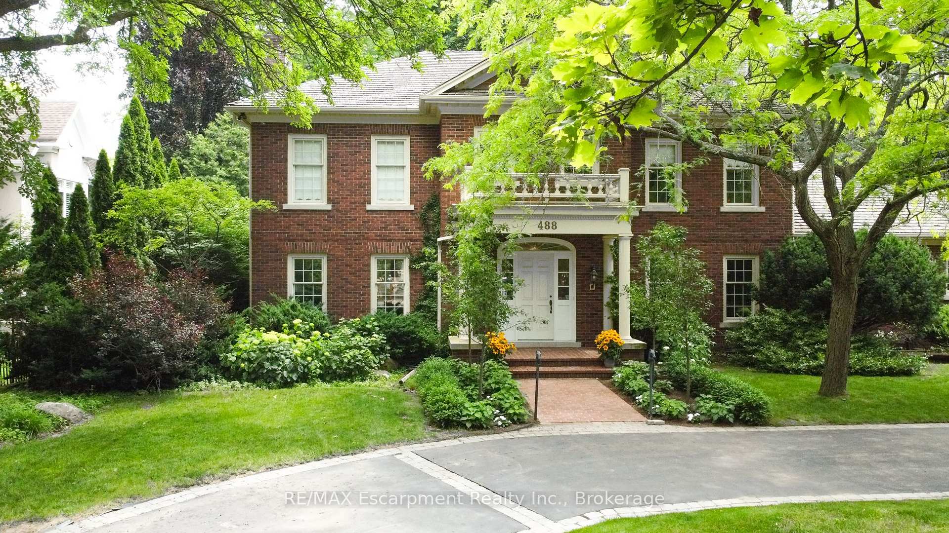 488 Macdonald Road, Oakville, ON L6J 2B9