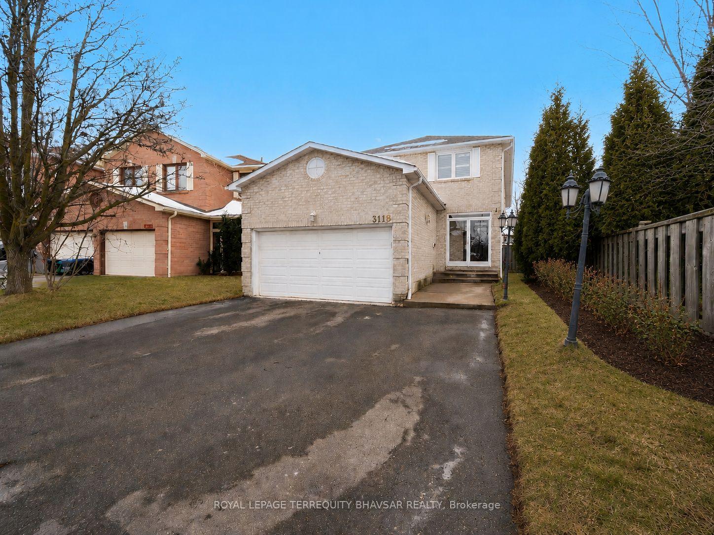 3118 Shadetree Drive, Mississauga, ON L5N 6P3