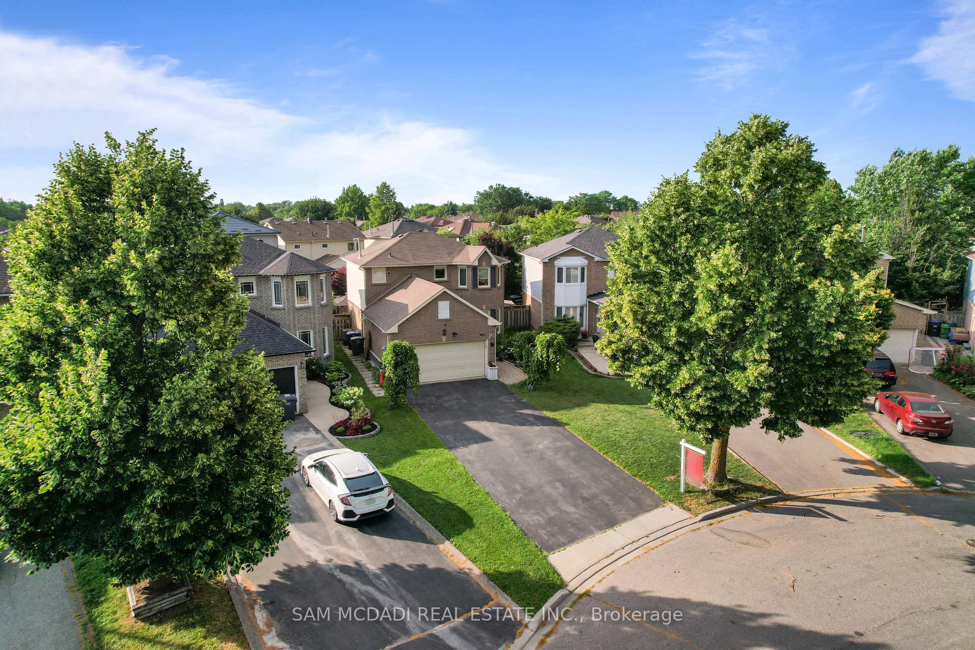 6251 Saltmarsh Court, Mississauga, ON L5N 5V9