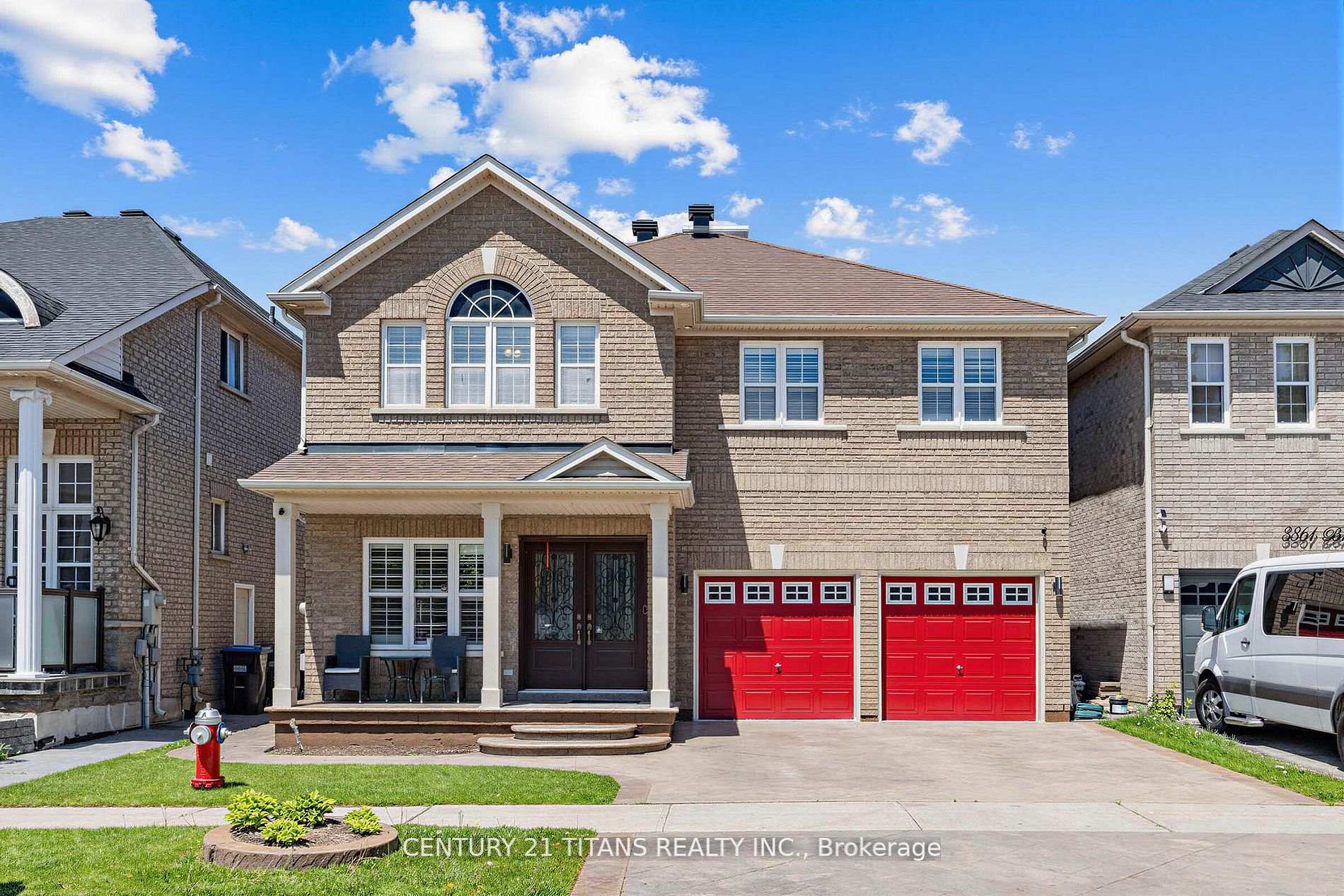 3865 Brinwood Gate, Mississauga, ON L5M 7H3