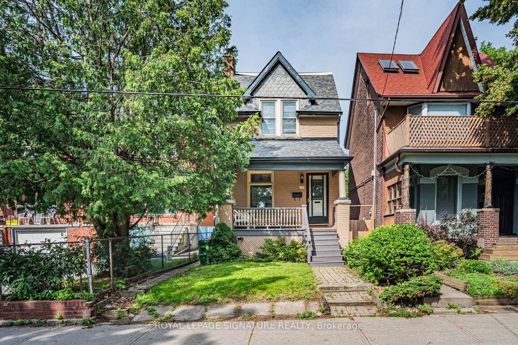 72 Gwynne Avenue, Toronto, ON M6K 2C4