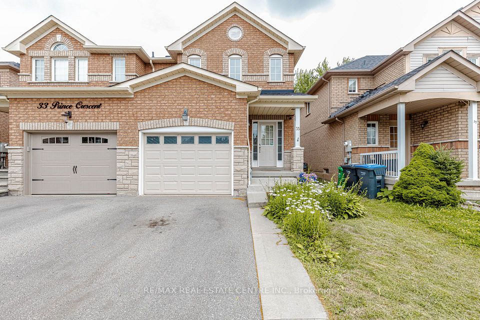 35 Prince Crescent, Brampton, ON L7A 2C8