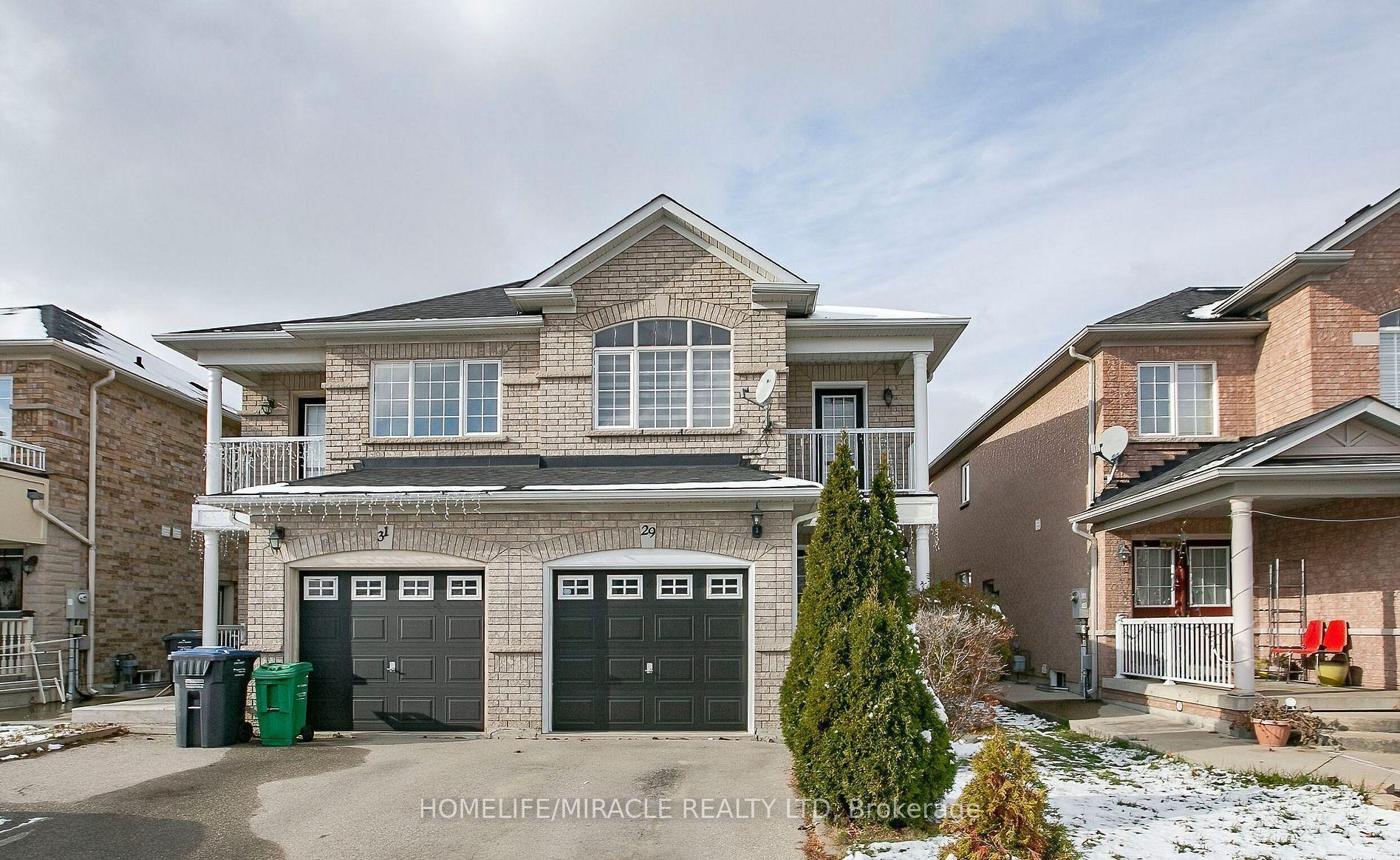 29 Dewridge Court, Brampton, ON L6R 3C1