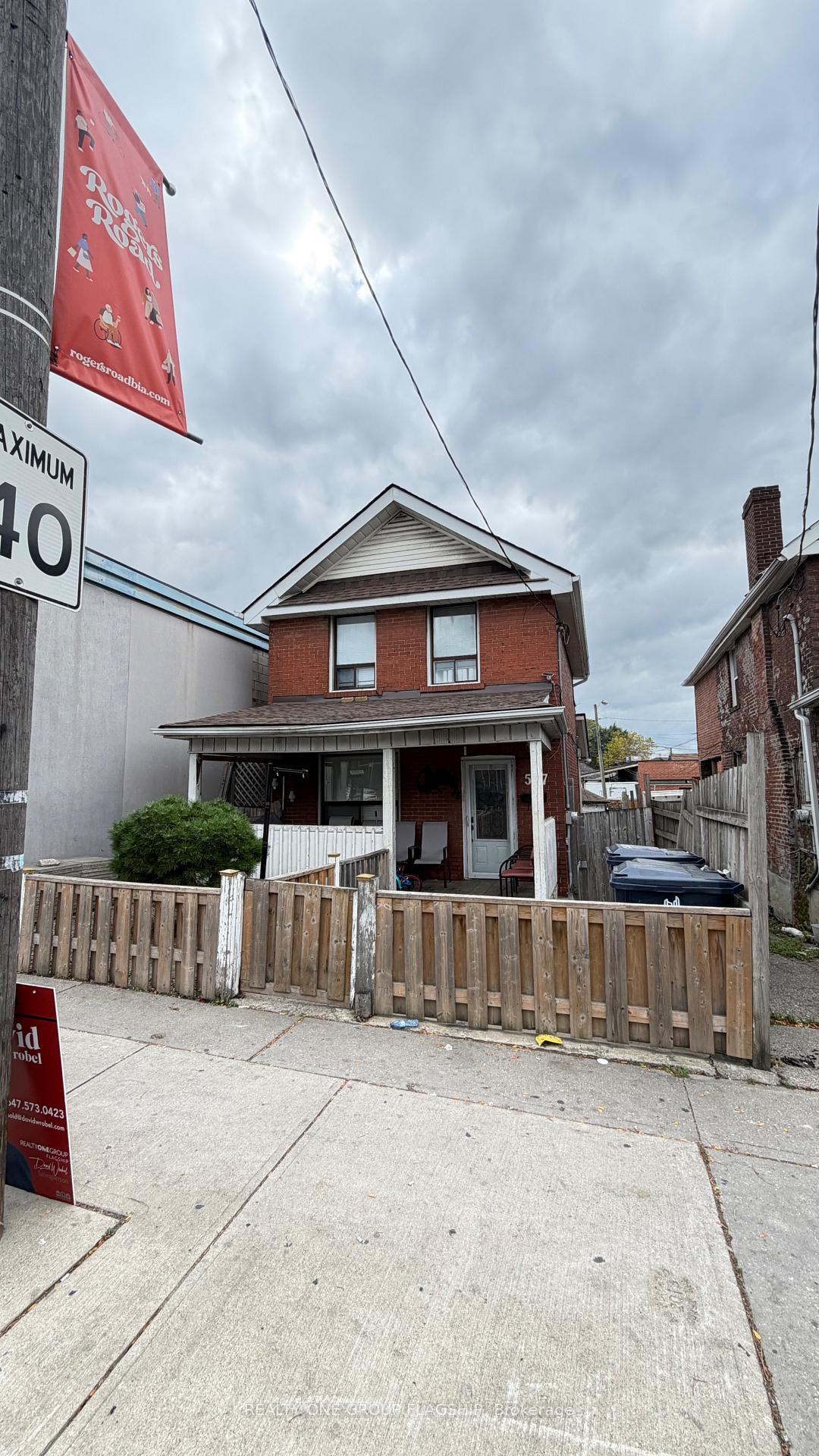 567 Rogers Road, Toronto, ON M6M 1B7