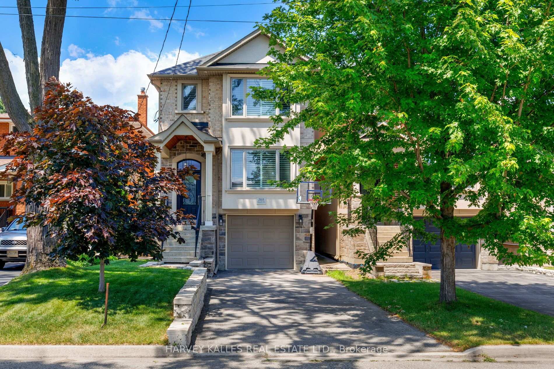 20A Owen Drive, Toronto, ON M8W 1W7