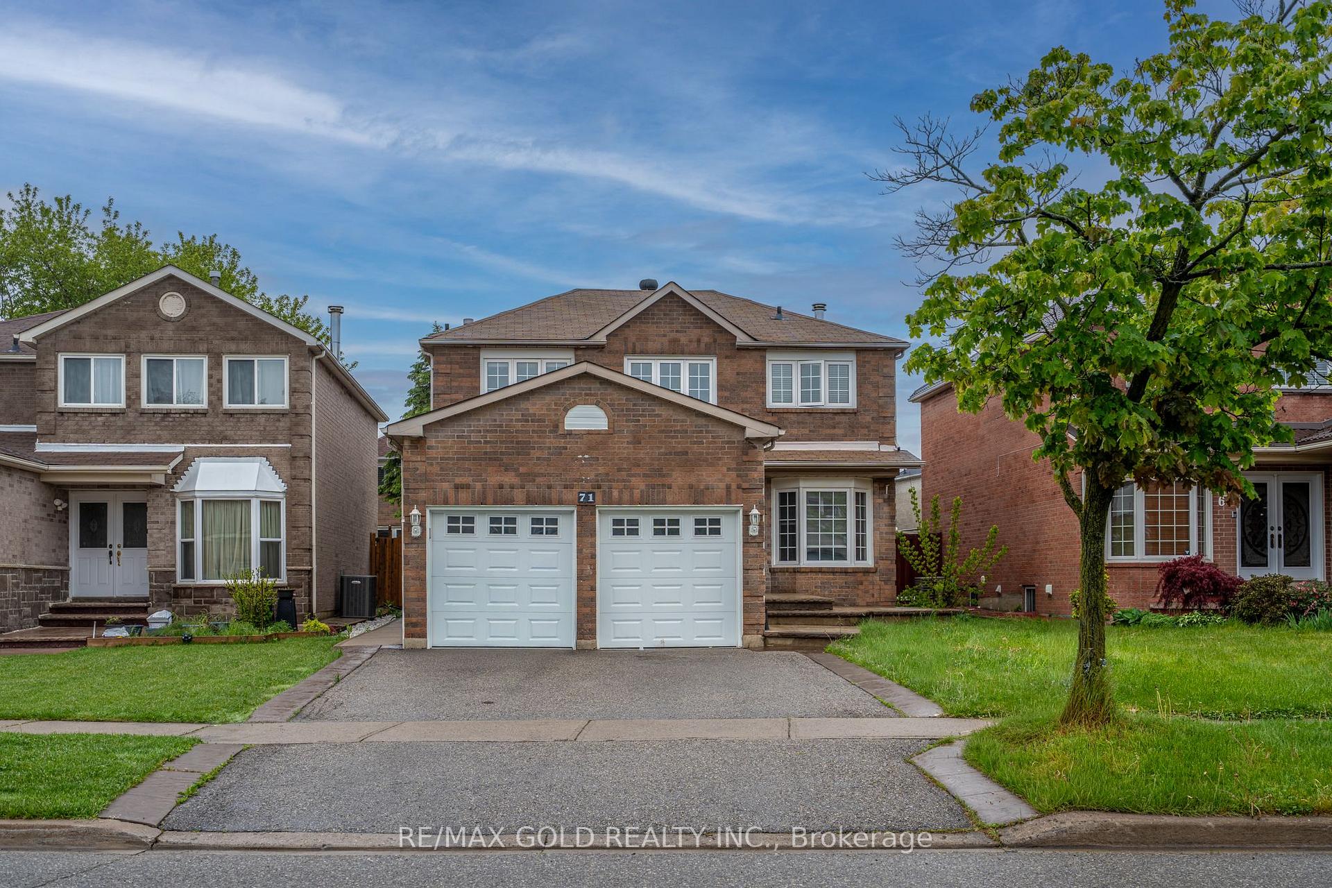 71 Ravenswood Drive, Brampton, ON L6Y 4A1