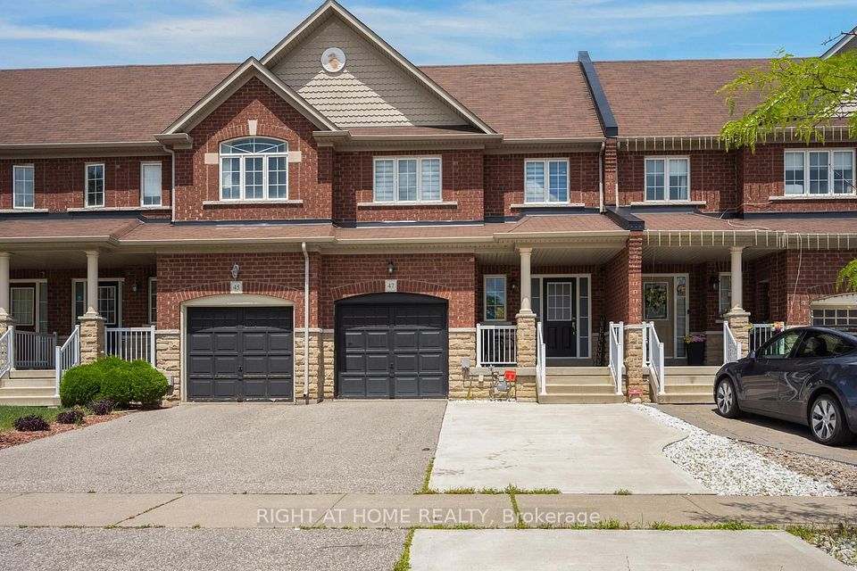 47 Oklahoma Drive, Brampton, ON L6P 3J7