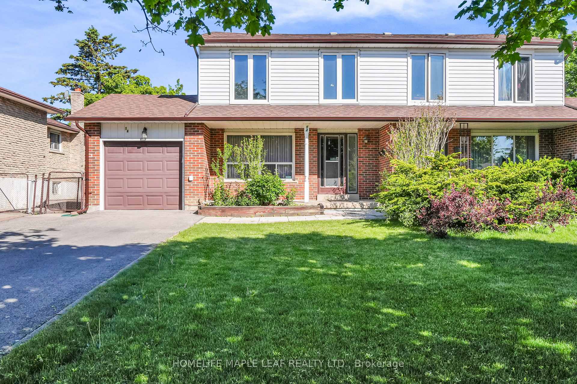 14 Manitou Crescent, Brampton, ON L6S 2Z8