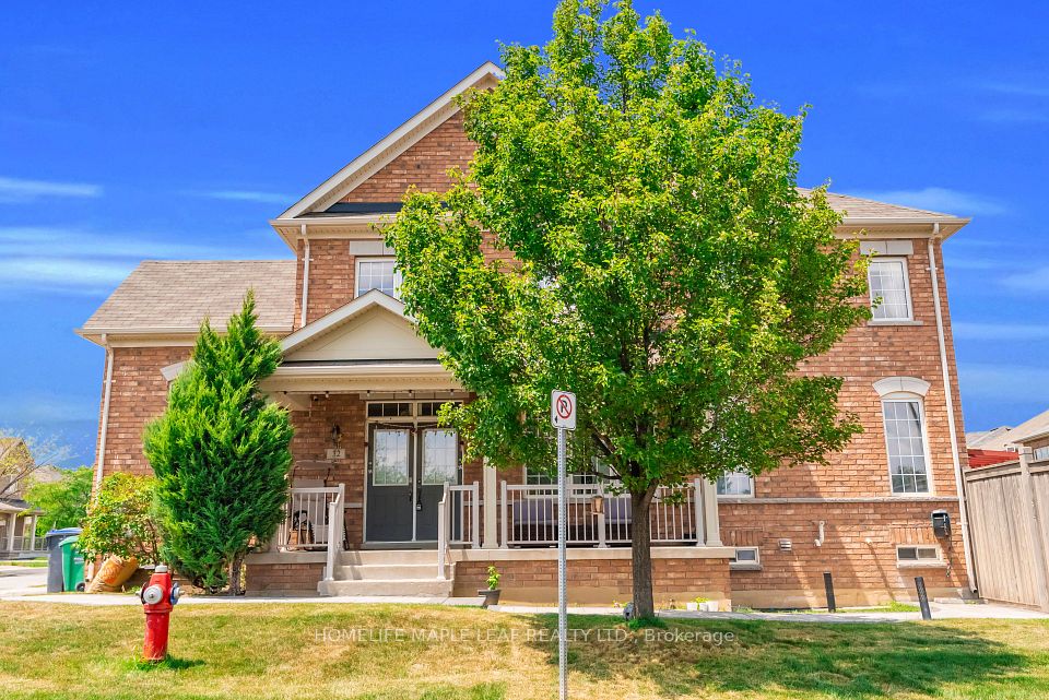32 Orangeblossom Trail, Brampton, ON L6X 3B4