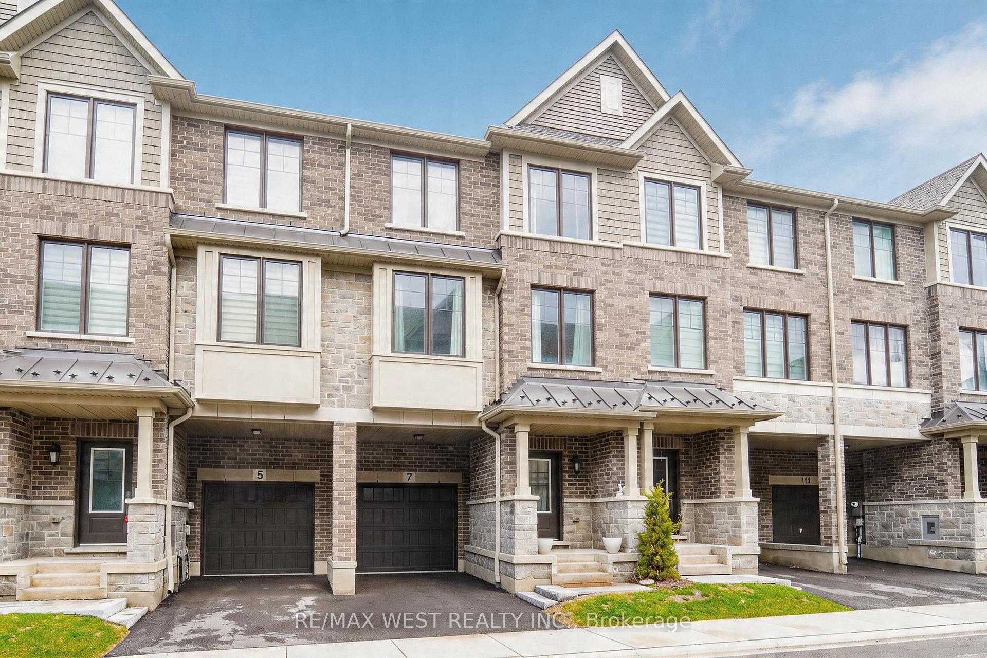 7 Folcroft Street W, Brampton, ON L6Y 0B6