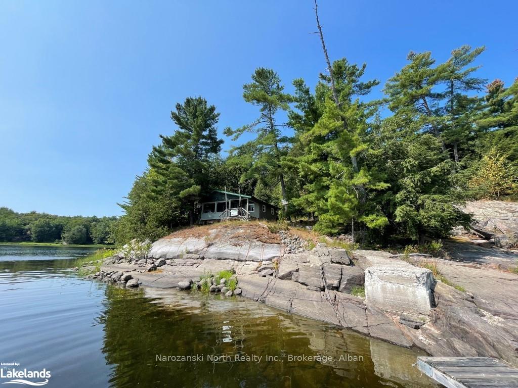 0 WELDON Island, Parry Sound Remote Area, ON P0M 1A0