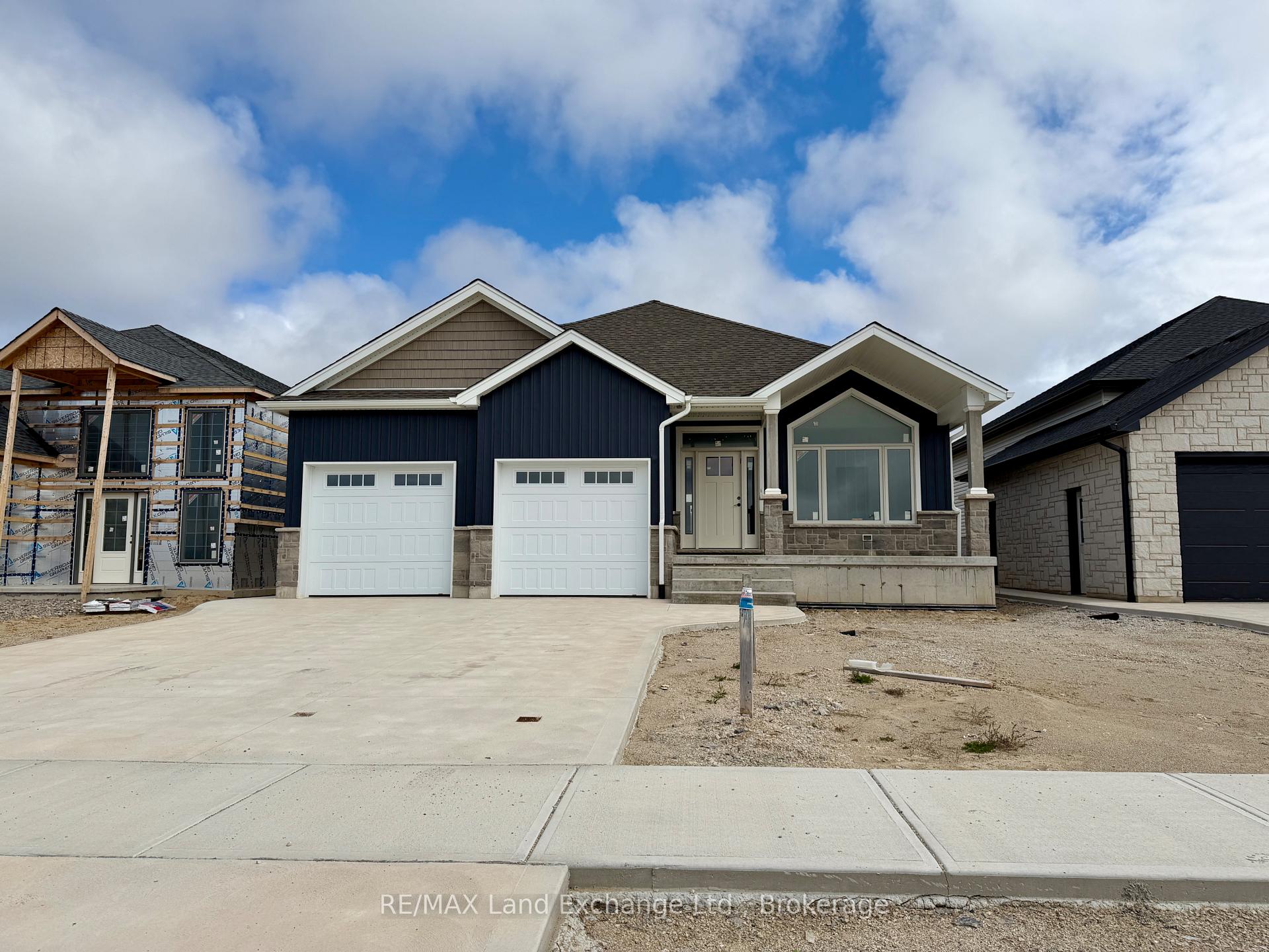 461 NORTHPORT Drive, Saugeen Shores, ON N0H 2C8