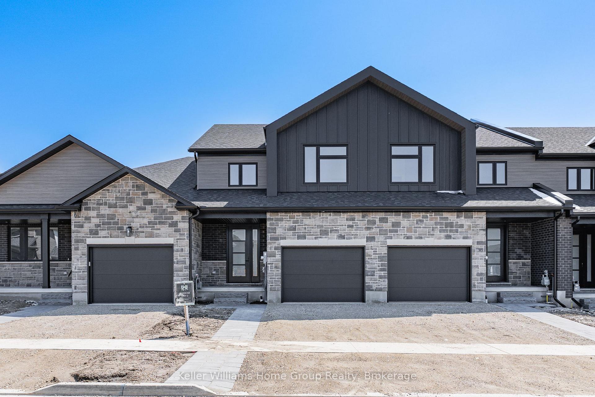 27 Halls Drive, Centre Wellington, ON N0B 1S0