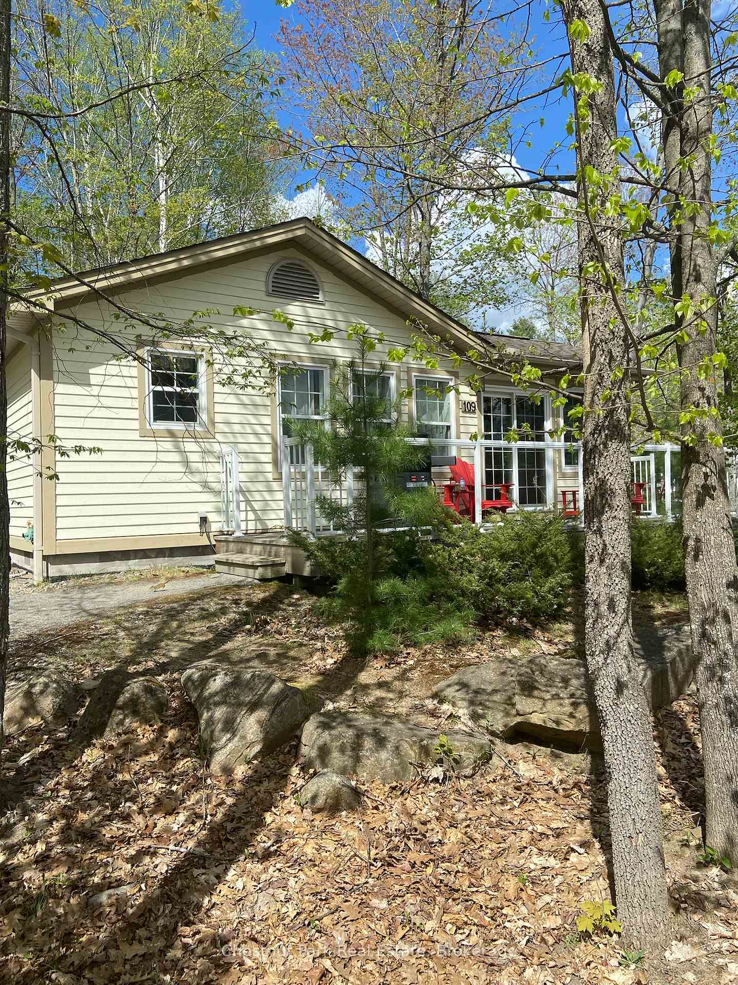 1052 Rat Bay Rd 109-1 Road, Lake of Bays, ON P1H 2J6