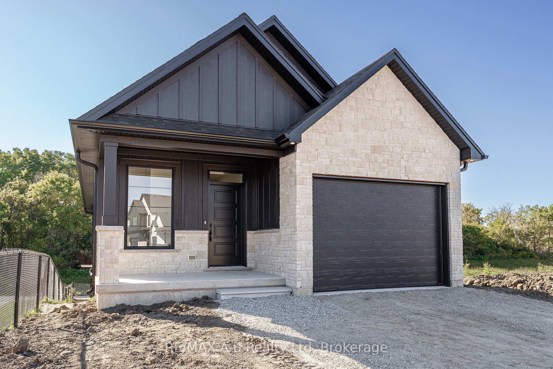144 Hooper Street, St. Marys, ON N4X 0C1