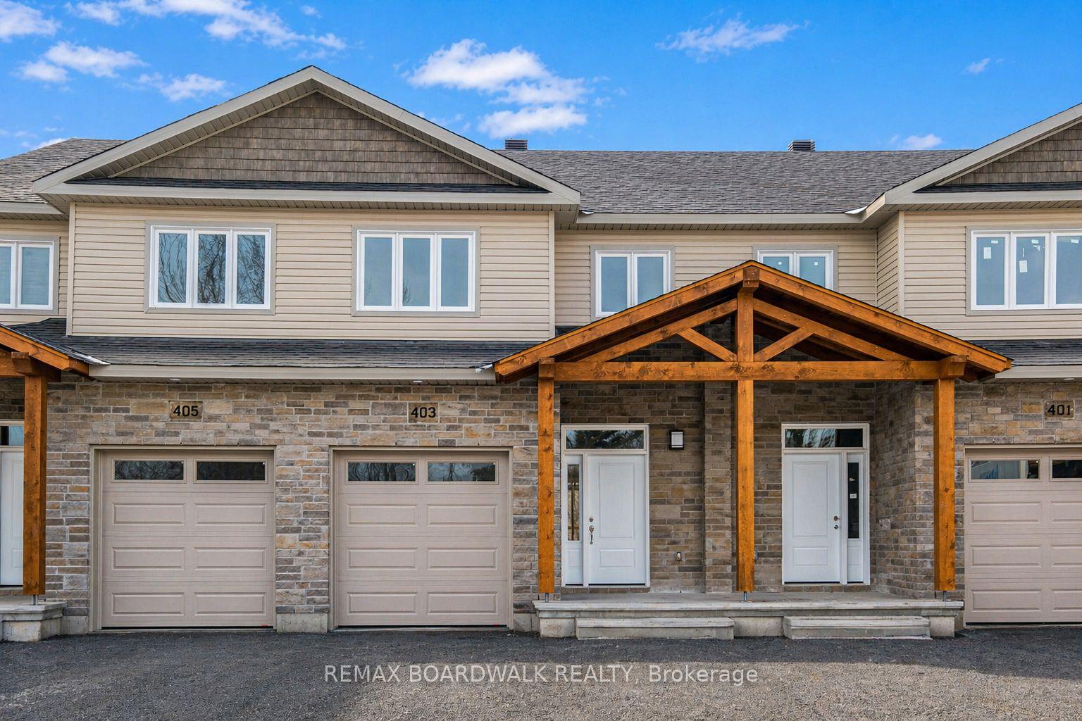363 VOYAGEUR Place, Russell, ON K0A 1W0