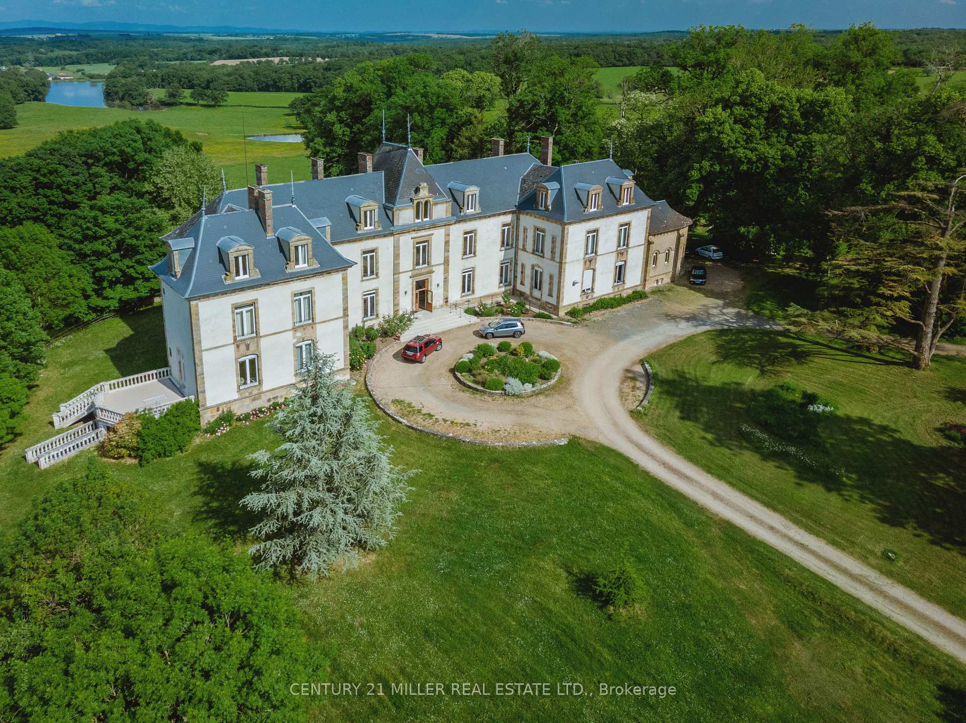 58720 Beaumont-Sardolles N/A, France 58270