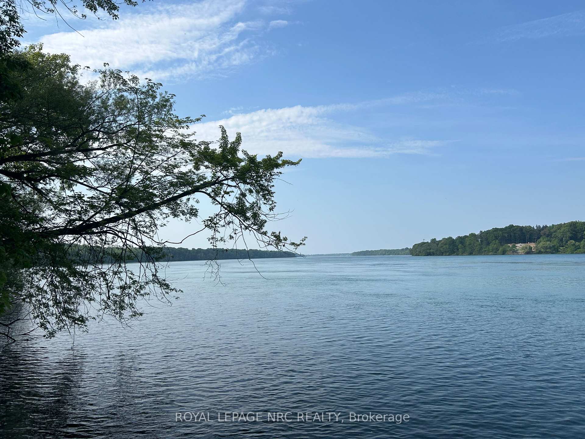 ES NIAGARA RIVER PKY ES Parkway, Niagara-on-the-Lake, ON L0S 1J0