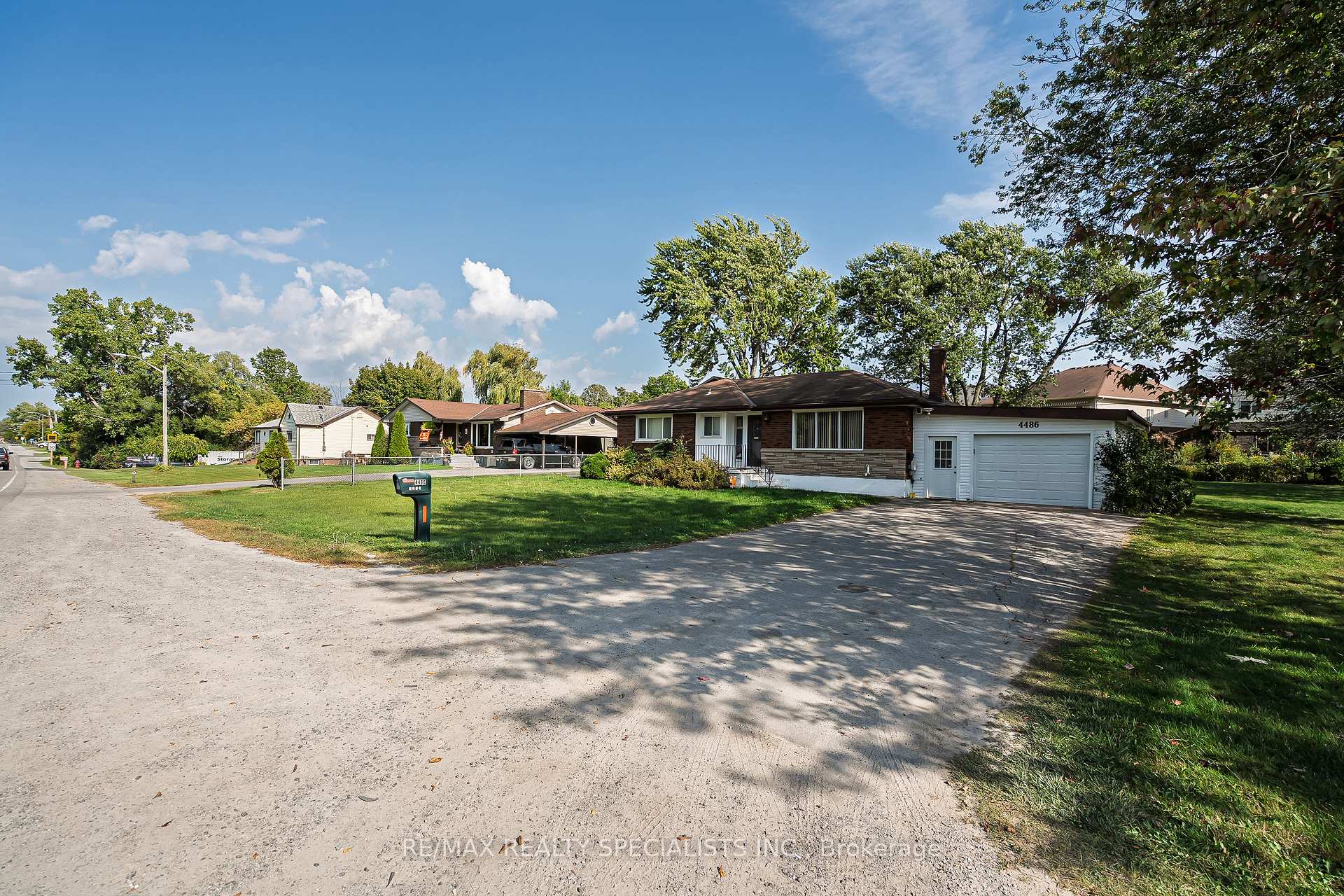 4486 Lyons Creek Road, Niagara Falls, ON L2E 6S6