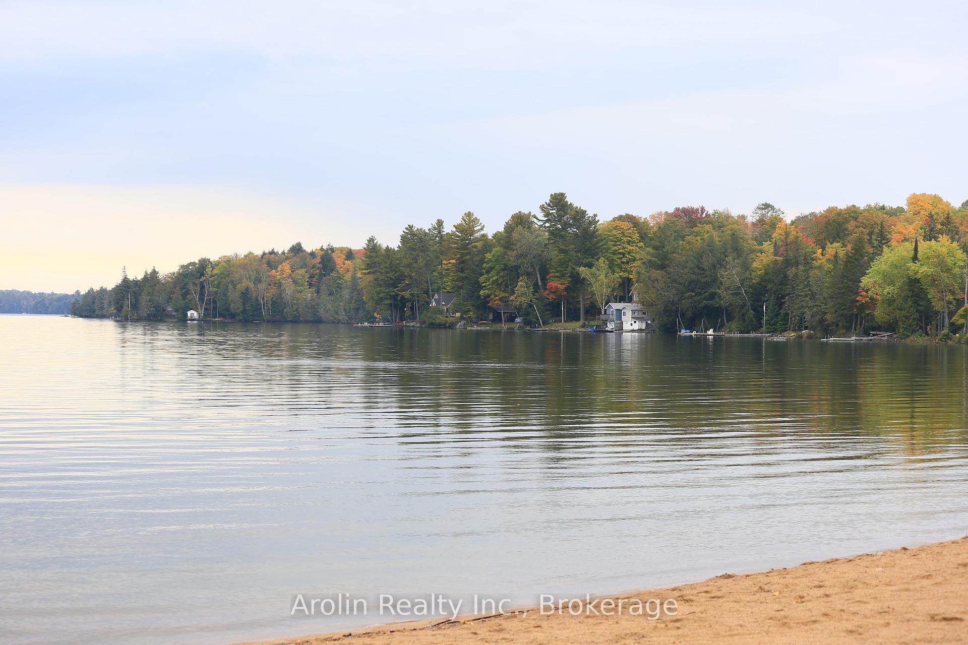 9 WOODS BAY Road, North Kawartha, ON K0L 1A0