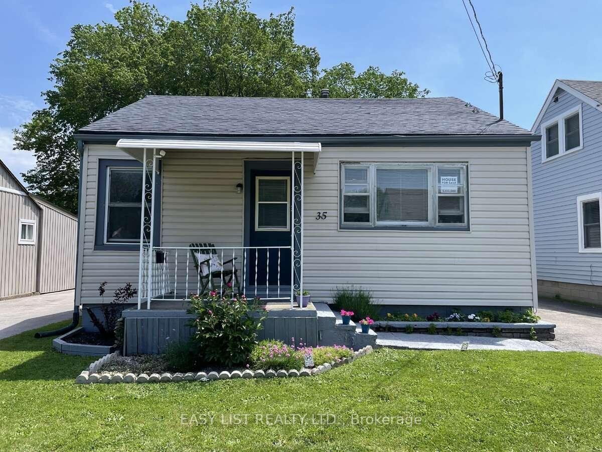 35 Mary Street, Fort Erie, ON L2A 4A4