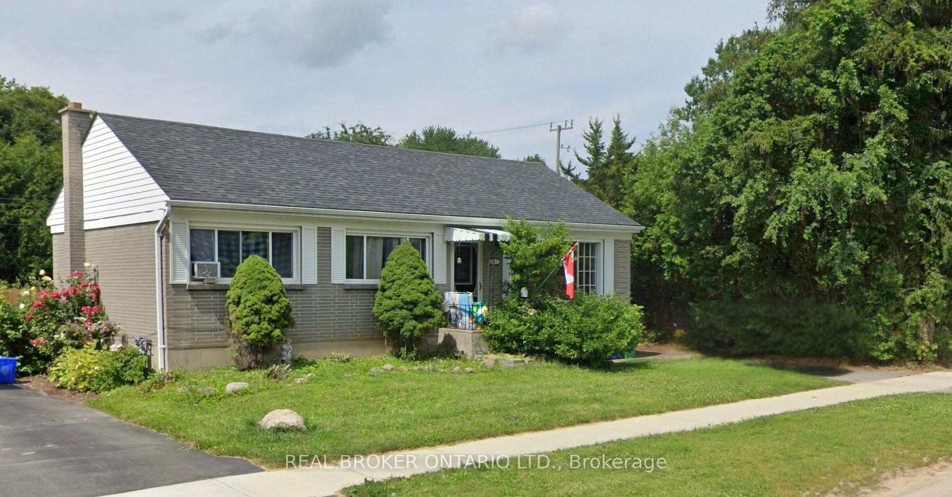 887 Philip Street, Peterborough, ON K9H 6E4