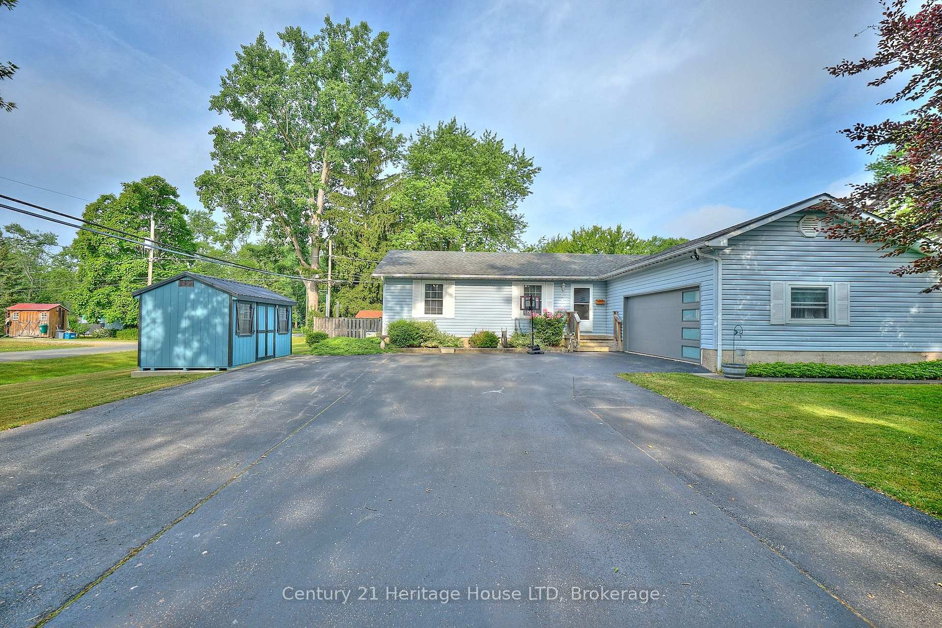 655 Parkdale Avenue, Fort Erie, ON L2A 5B5