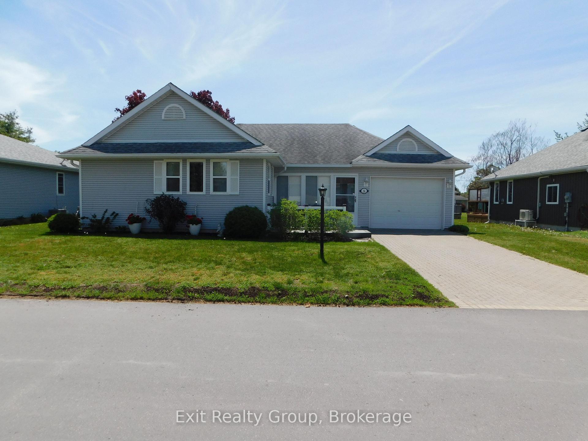 5 Empire Boulevard, Prince Edward County, ON K0K 3L0