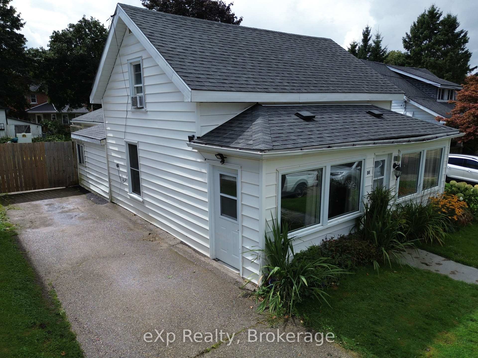 34 Queen Street, Grey Highlands, ON N0C 1H0