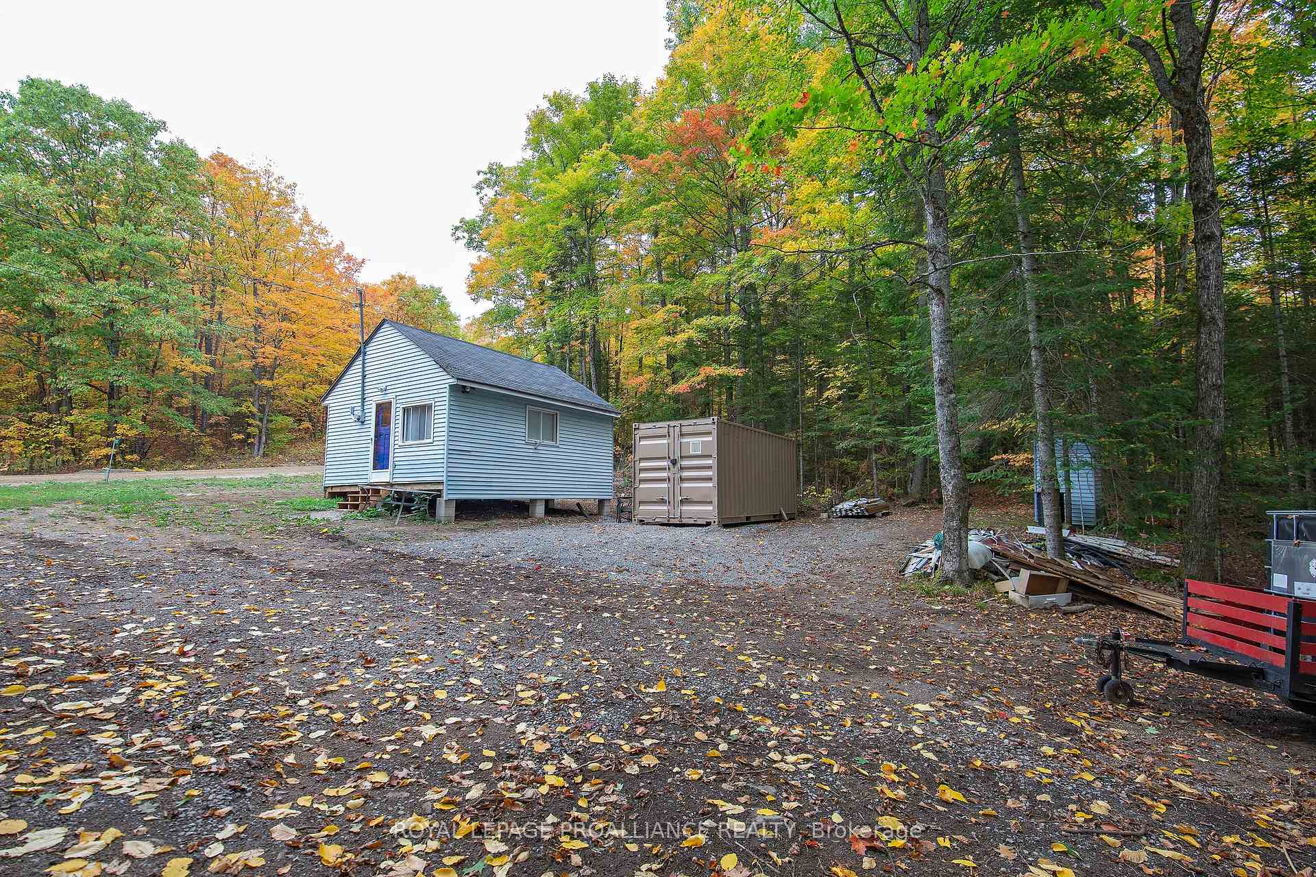 112 Little Finch Lake Road, Addington Highlands, ON K0H 1L0