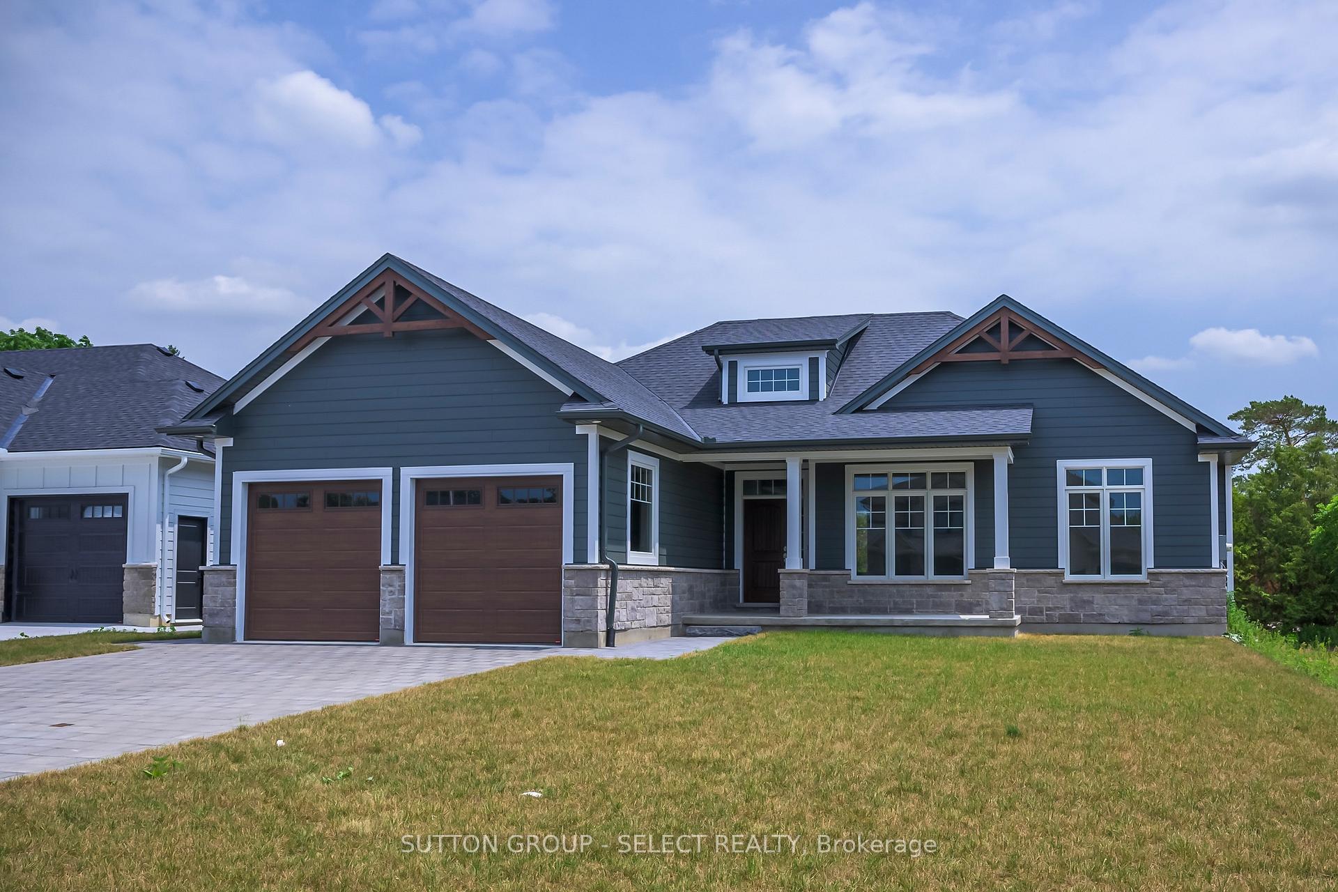 7 Spruce Crescent, North Middlesex, ON N0M 2K0