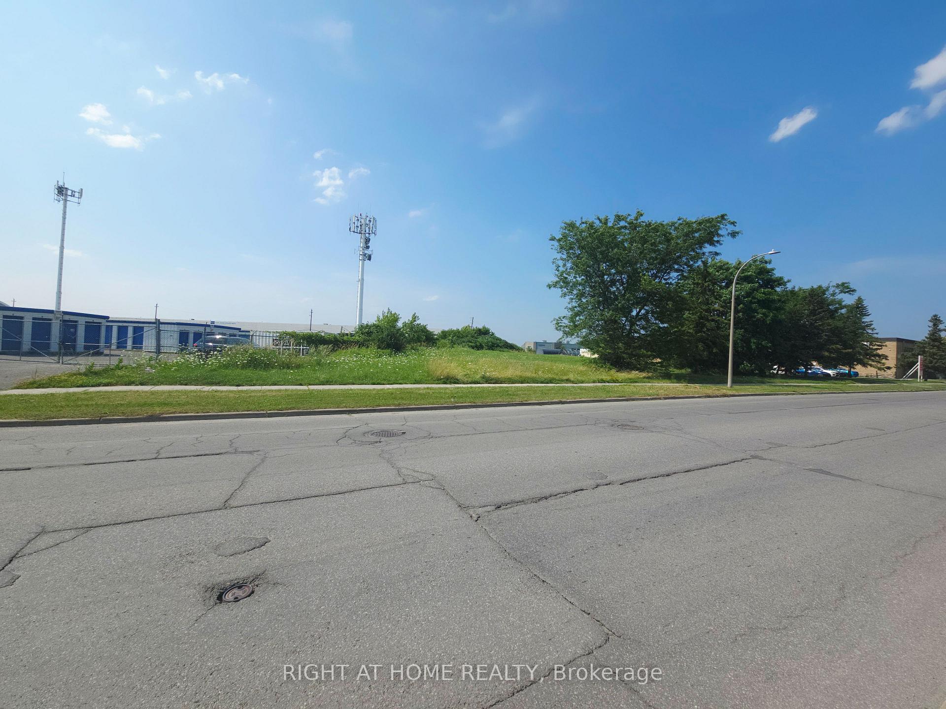 5351 Canotek Road, Beacon Hill North - South and Area, ON K1J 1J5