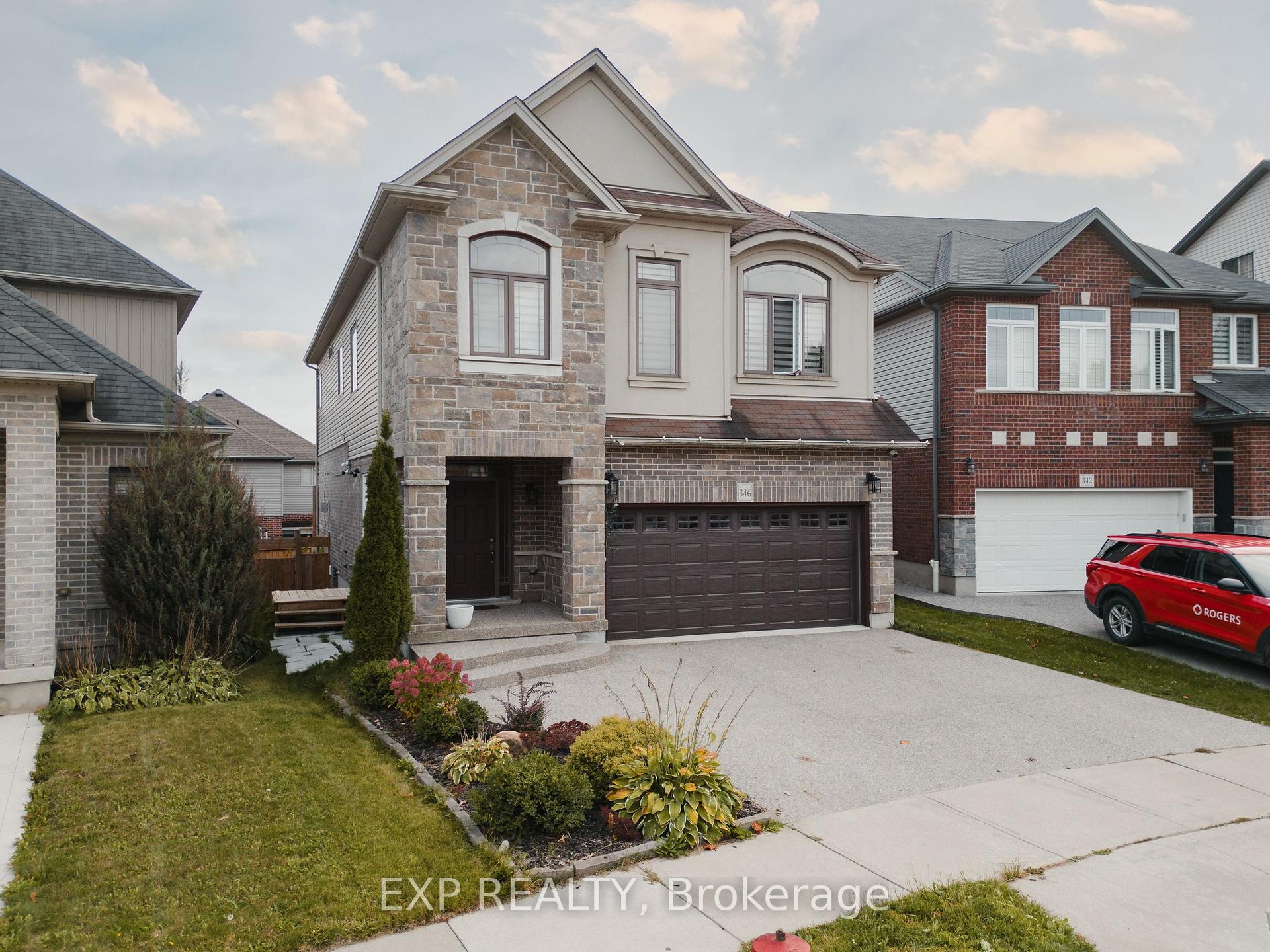 346 Moorlands Crescent, Kitchener, ON N2P 0C5
